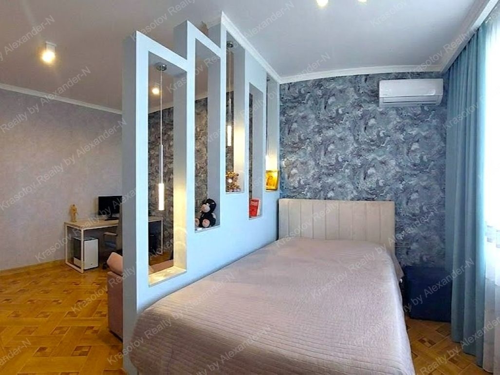 продажа многокомнатной квартиры номер A-174795 в Приморском районе, фото номер 32